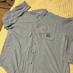 2 shirts Magellan 3XL and Columbia size 3XL